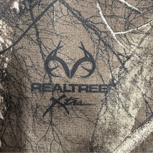 Under Armour Realtree Xtra camo/pink hoodie sweatshirt, size 2XL - Picture 10 of 16